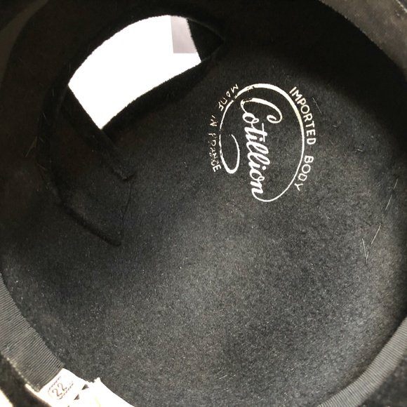 Vintage Filene's Black Hat Awesome Shape - Picture 8 of 10